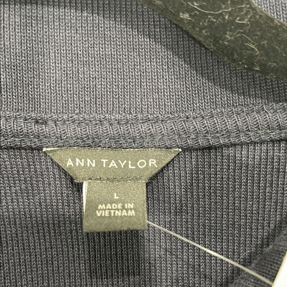Ann Taylor Dark Blue Button-Down Shirt with Gold Accents - Picture 2 of 4